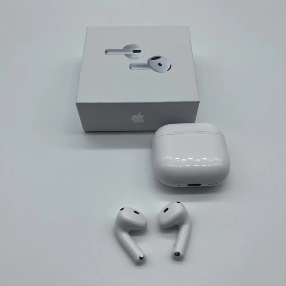 Apple AirPods with White Charging Case